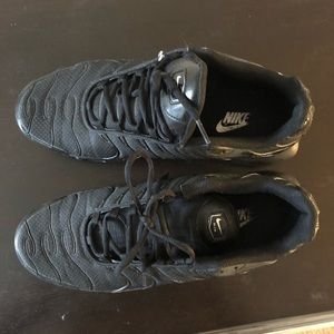 nike tn size 12